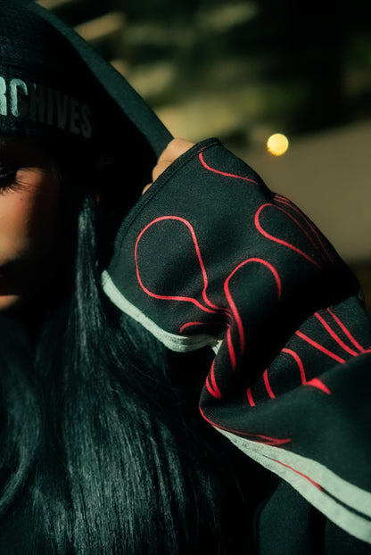 SNKE Hoodie in Sleek black